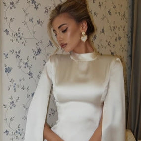 Satin Cape Minikleid